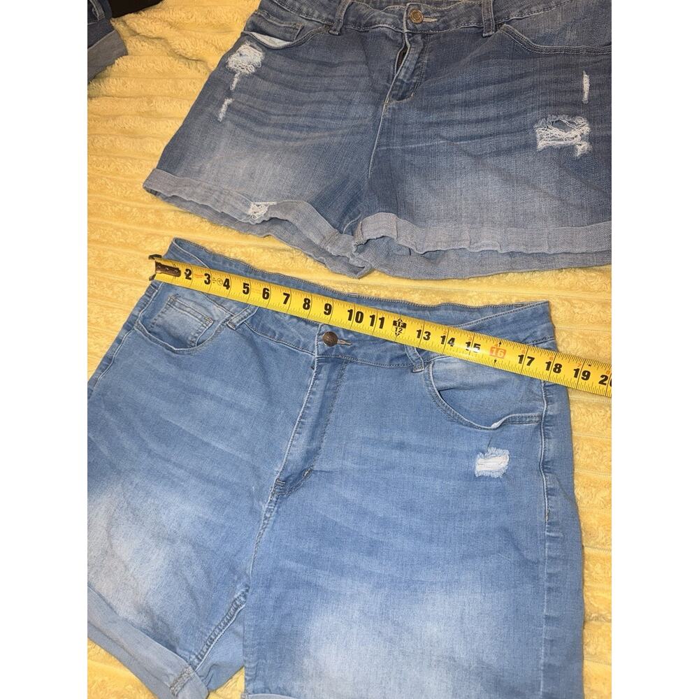 Women’s Shorts Lot High Rise Time & tru 3 Pc Denim Plus Size 18 - Picture 5 of 9